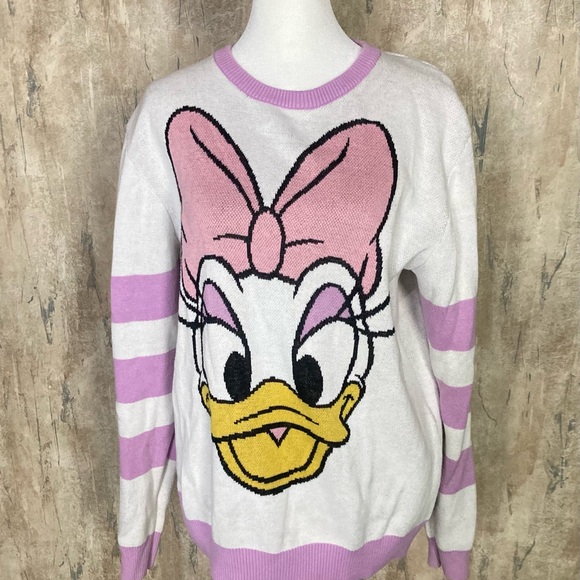 Disney Sweaters - Disney Daisy Duck Sweater Sz Medium Pullover Crewneck Pink & White Cotton EUC